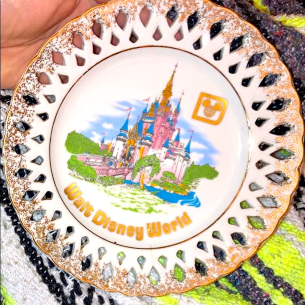 Vintage Walt Disney World souvenir plate °o°